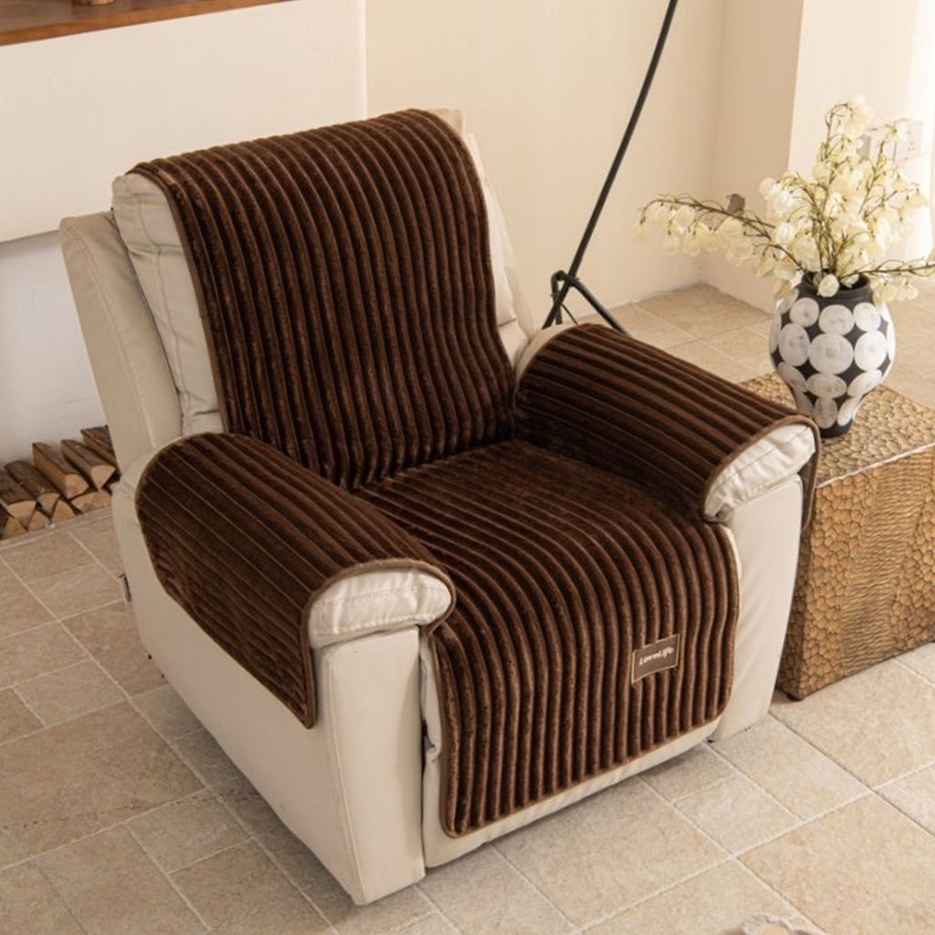 Housse de canapé à rayures pour fauteuil, mise en situation