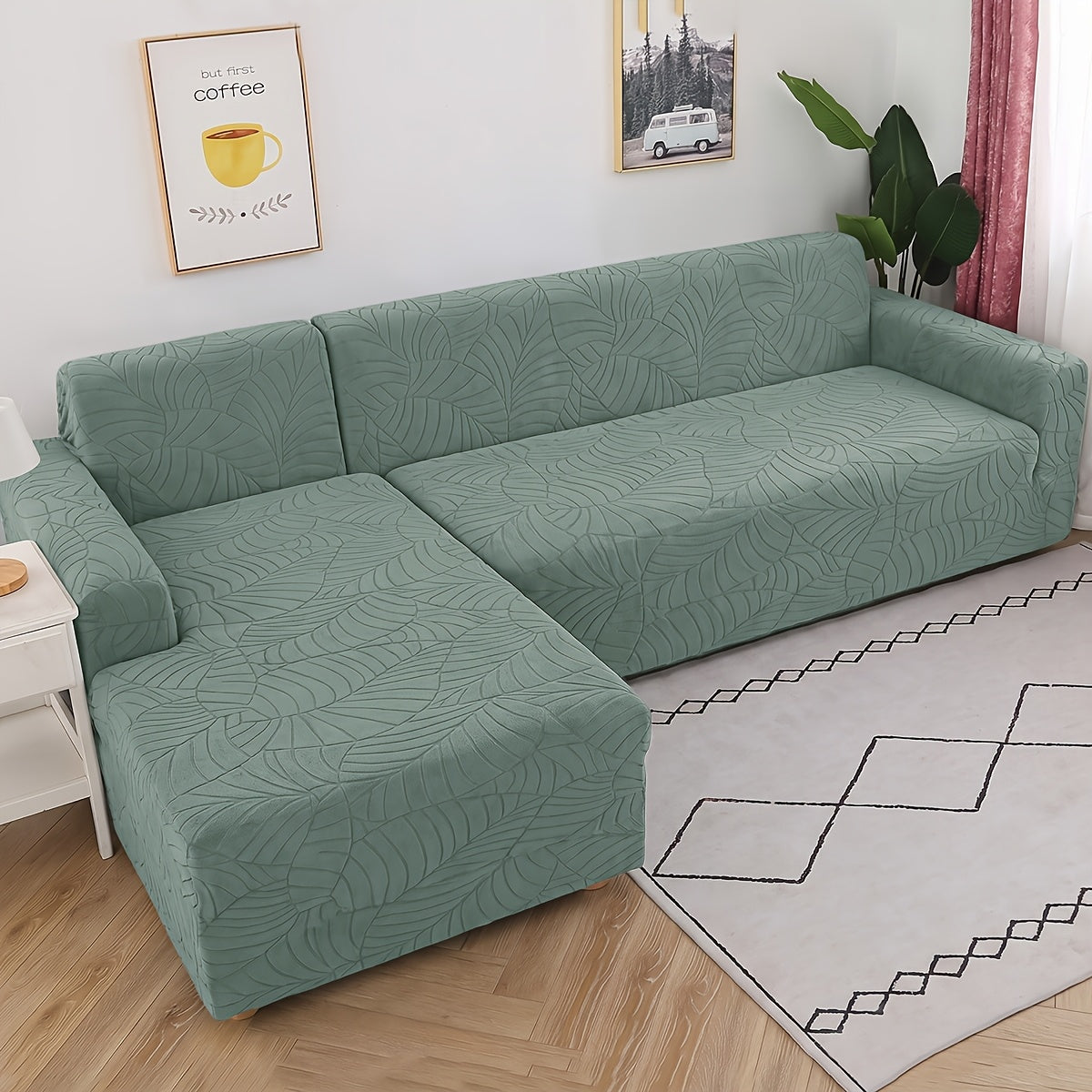 Housse de canapé extensible en polaire jacquard à motif feuillage, gros plan sur le tissu