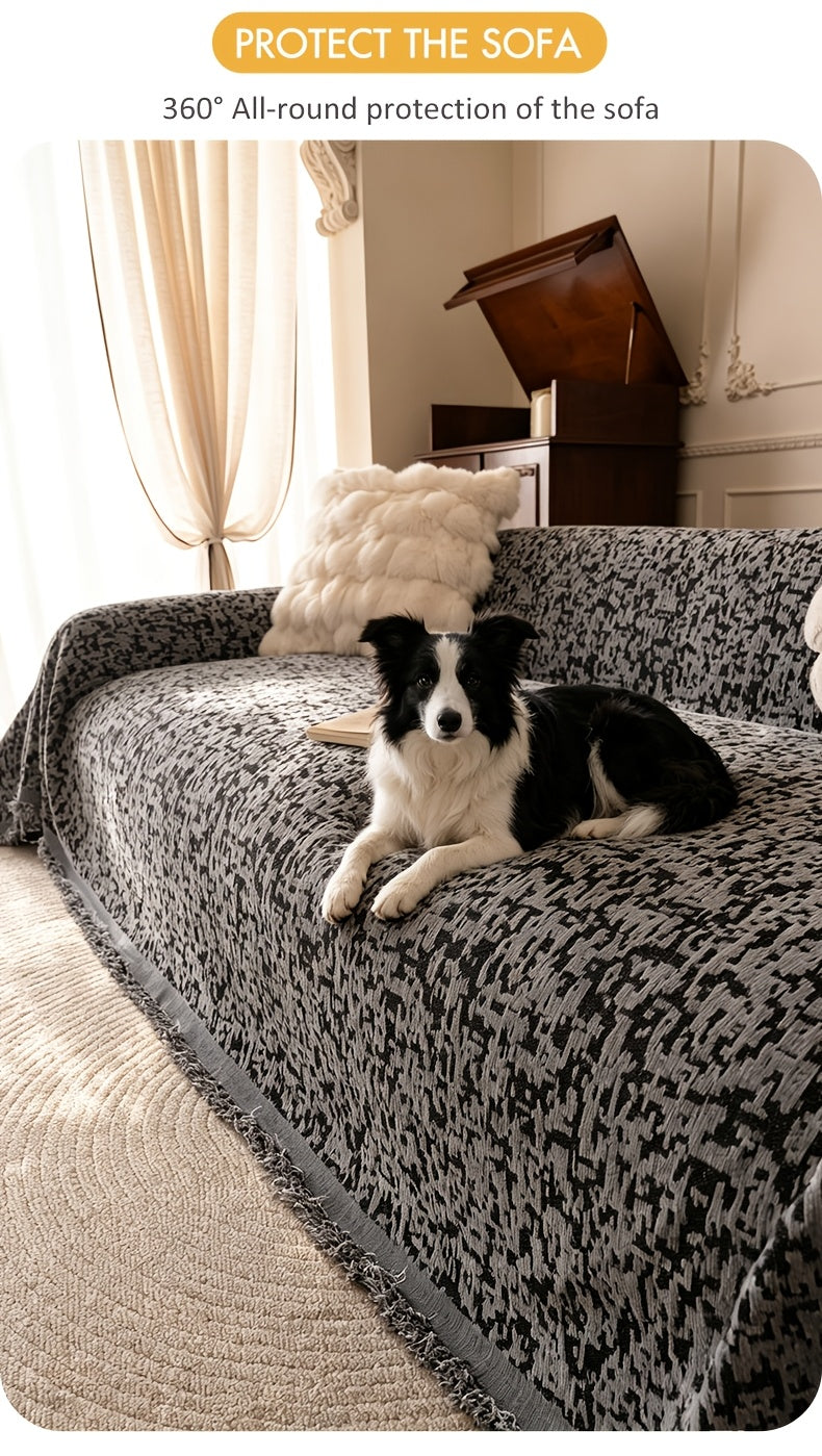 Housse de canapé en chenille anti-griffes, détail de l'ourlet