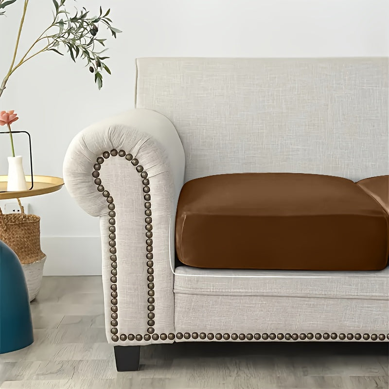 Housse de coussin extensible en velours pour fauteuil, détail de la finition