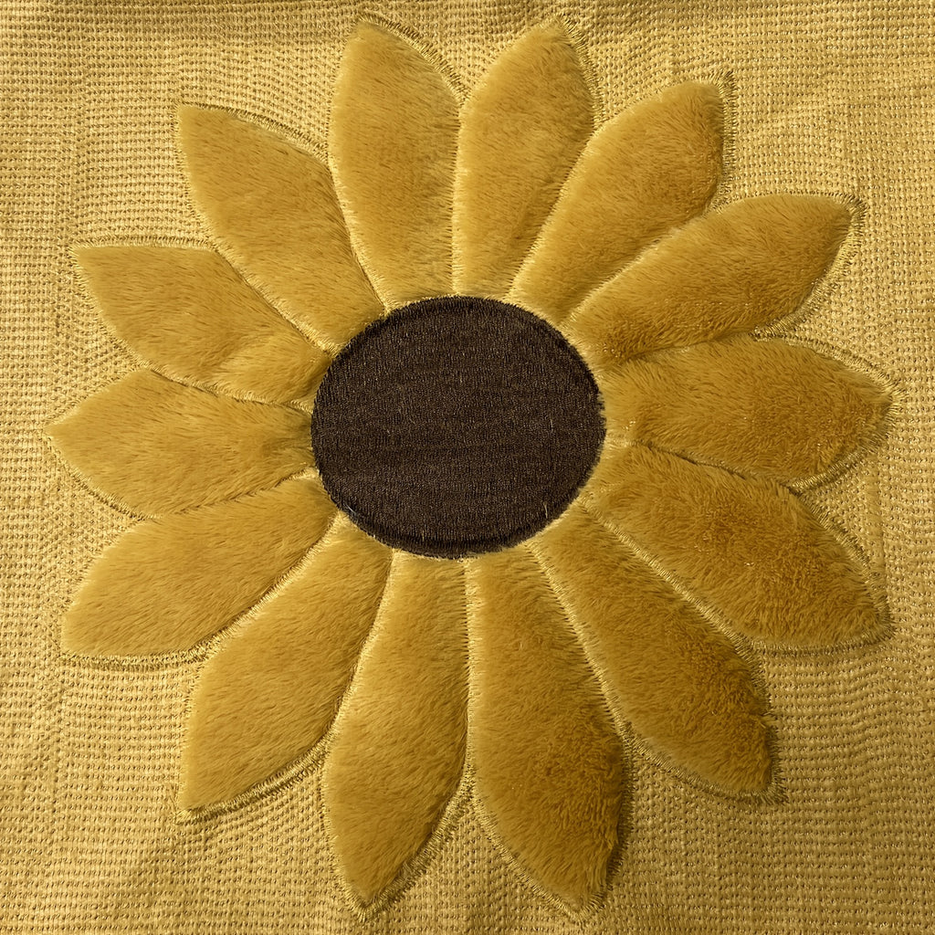 Housse de canapé matelassée à motif tournesol, vue d'ensemble