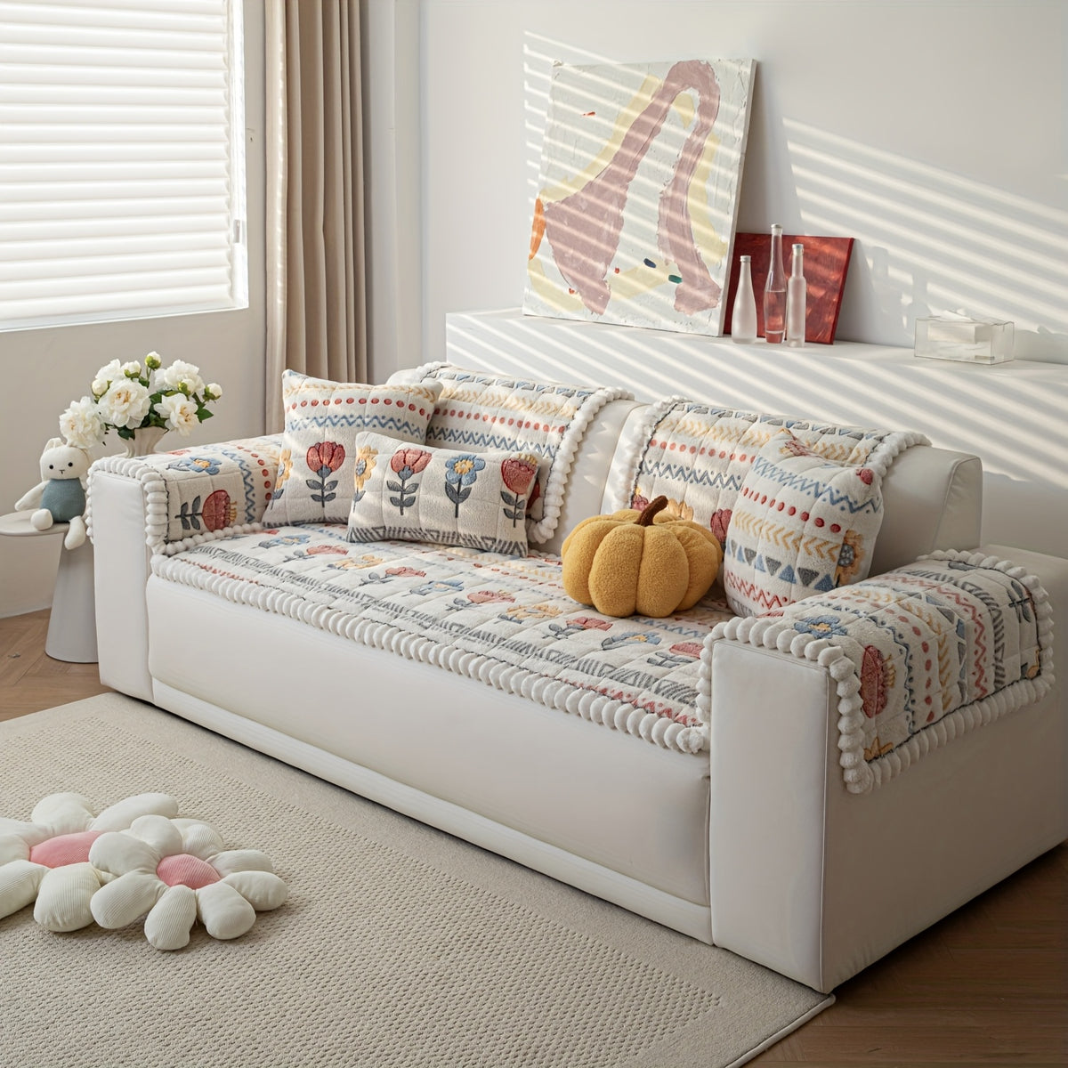 Housse de coussin en peluche à motif fleuri antidérapante, détail de la finition