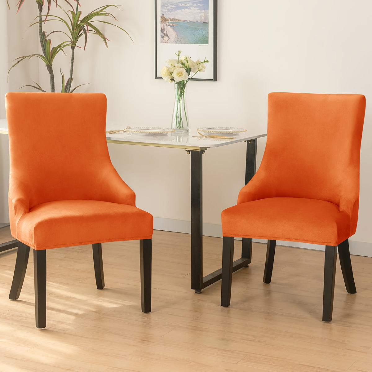 Housse de fauteuil extensible en velours, détail de la finition