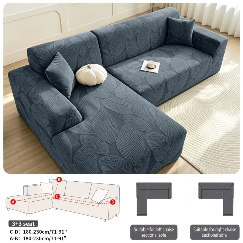 Housse de canapé extensible en polaire jacquard à motif feuillage au rendu, gros plan sur le tissu