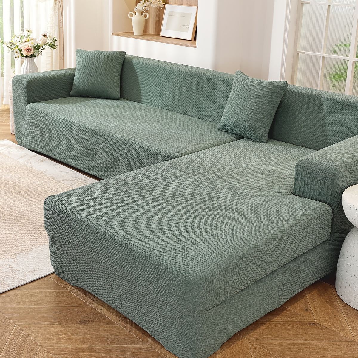 Housse de canapé épaisse extensible en polaire jacquard d'esprit vintage, gros plan sur le tissu