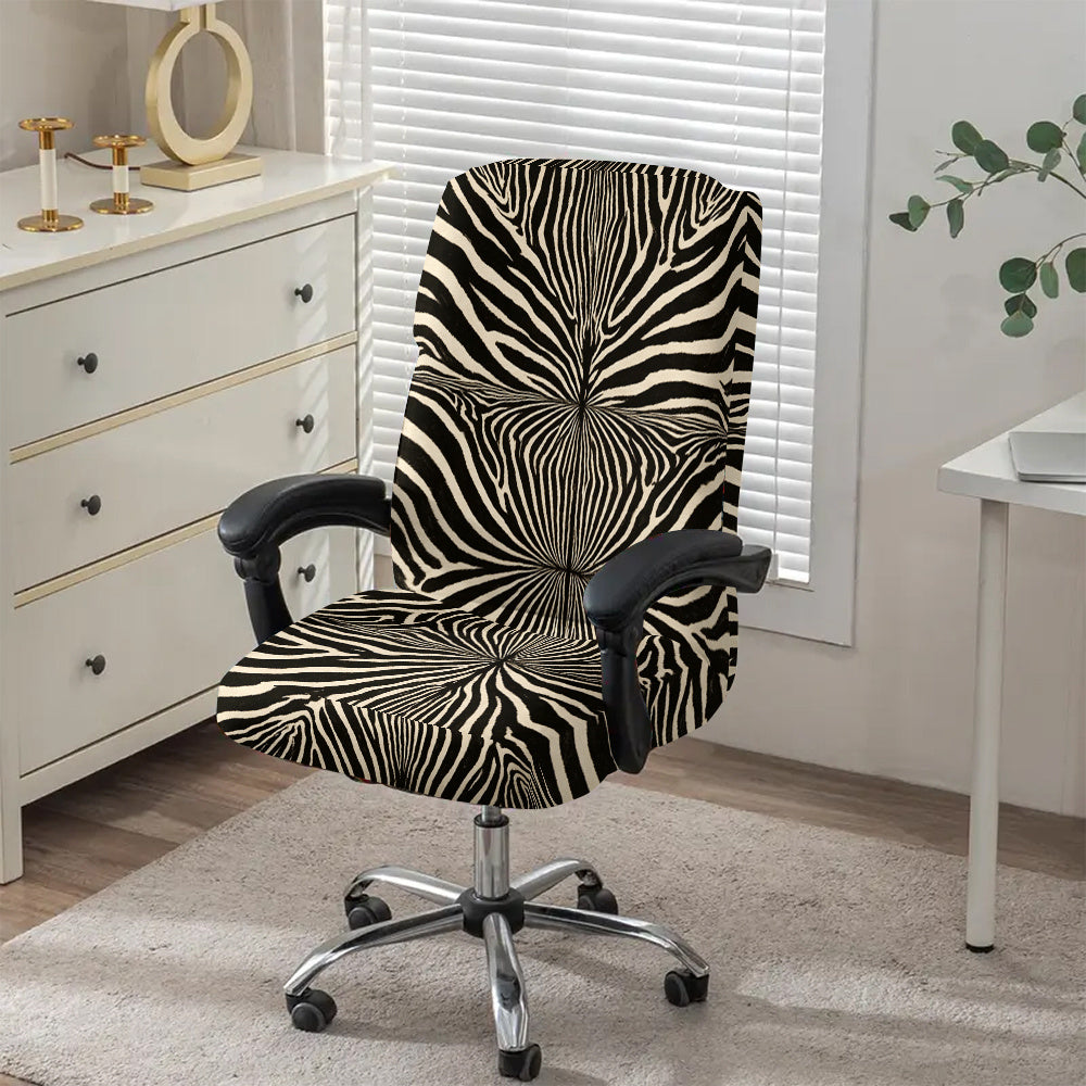 Housse de chaise extensible en fibre de lait à motif zébré, mise en situation
