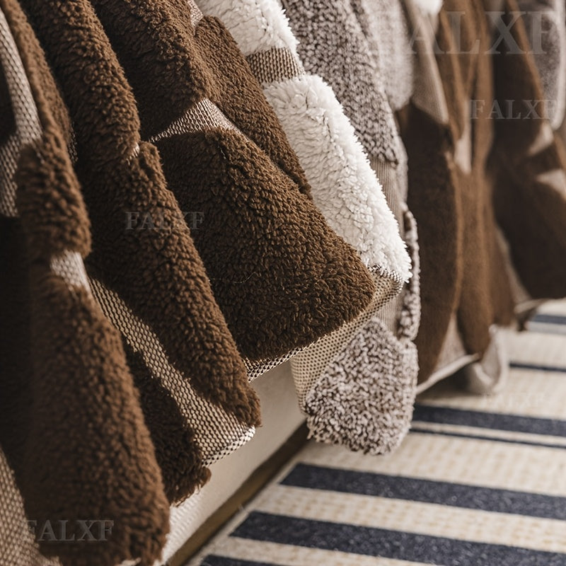 Housse de canapé en velours jacquard à motif bohème, détail de l'ourlet