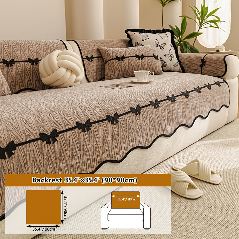 Housse de coussin en chenille en fils teints à motif vagues, gros plan sur le tissu