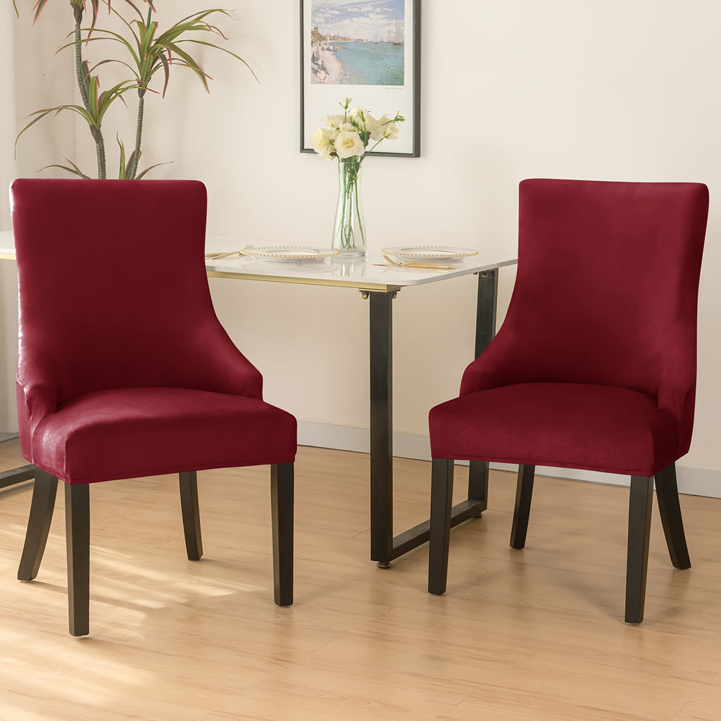 Housse de fauteuil extensible en velours, détail de l'ourlet