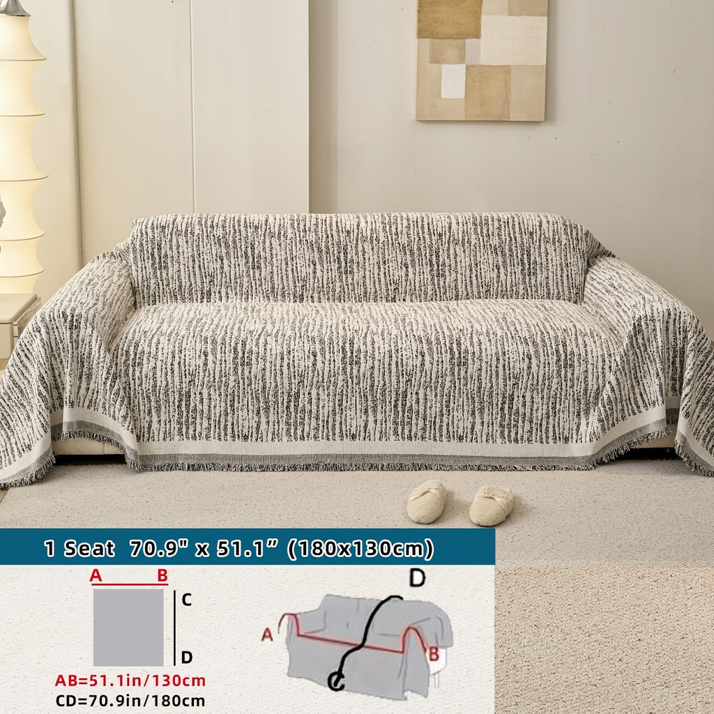 Housse de canapé épaisse en chenille jacquard à volants, mise en situation
