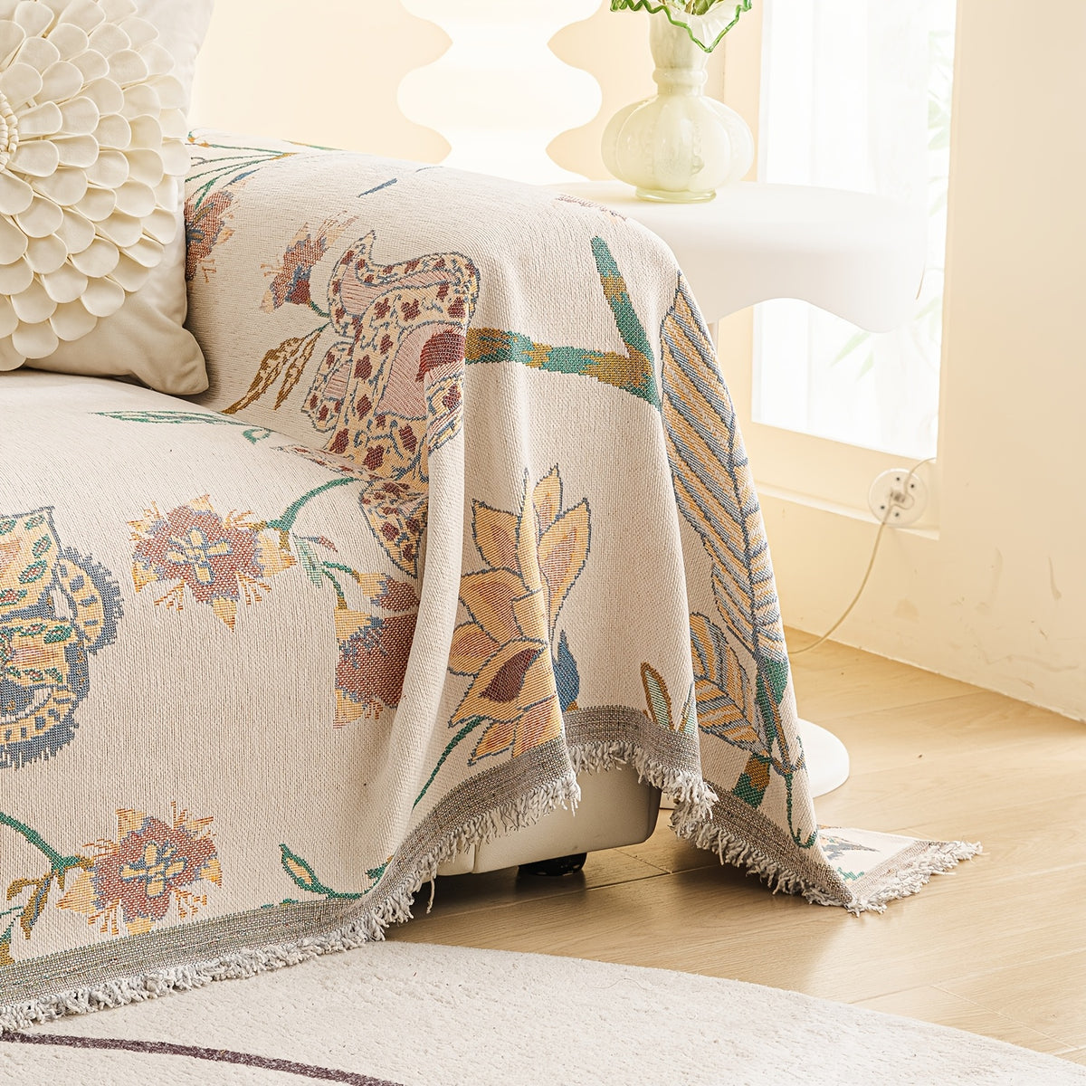 Housse de canapé en chenille jacquard à motif fleuri antidérapante, vue d'ensemble