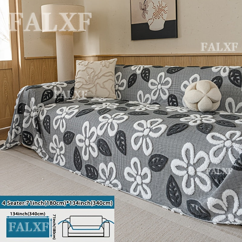 Housse de canapé en velours jacquard à rayures, détail de l'ourlet