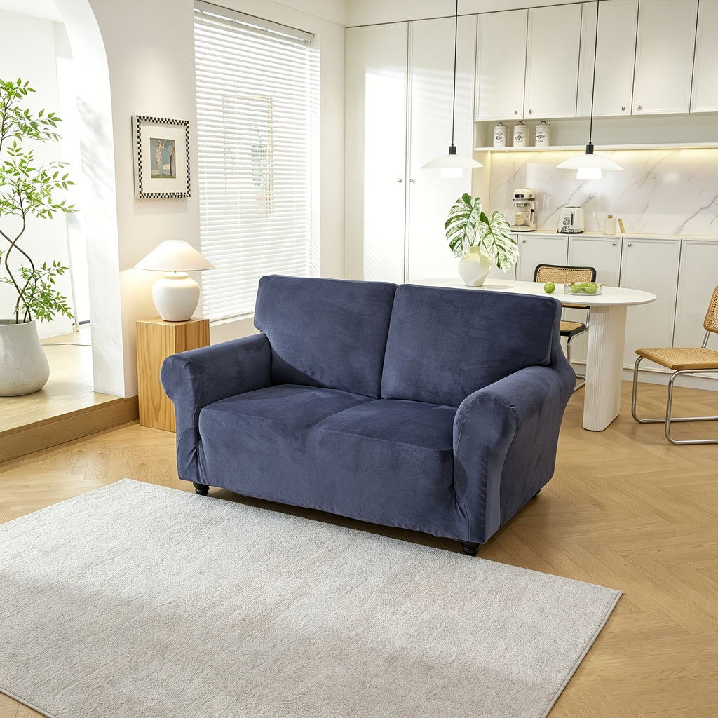 Housse de canapé extensible en velours, détail de l'ourlet