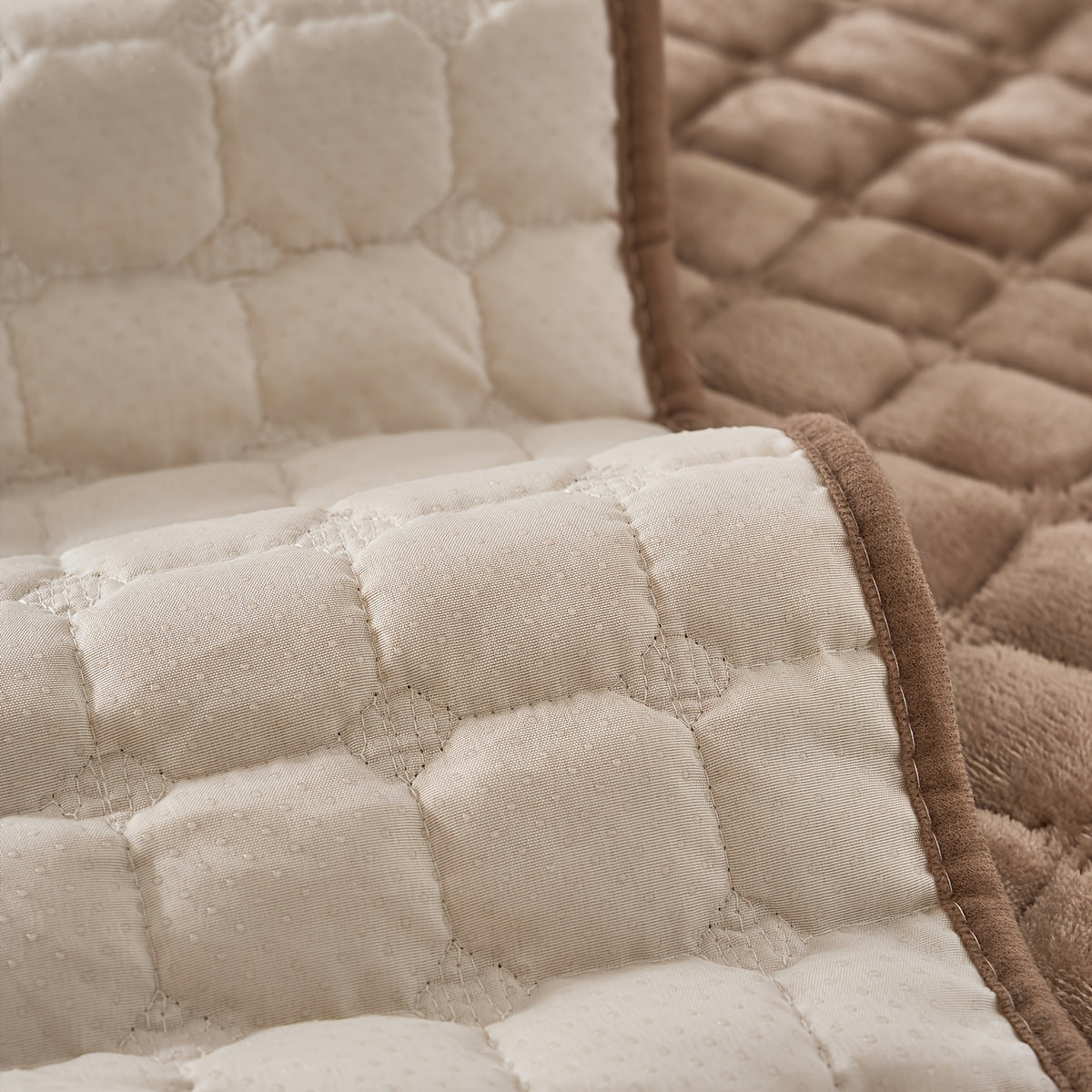 Housse de canapé matelassée d'esprit vintage, autre coloris