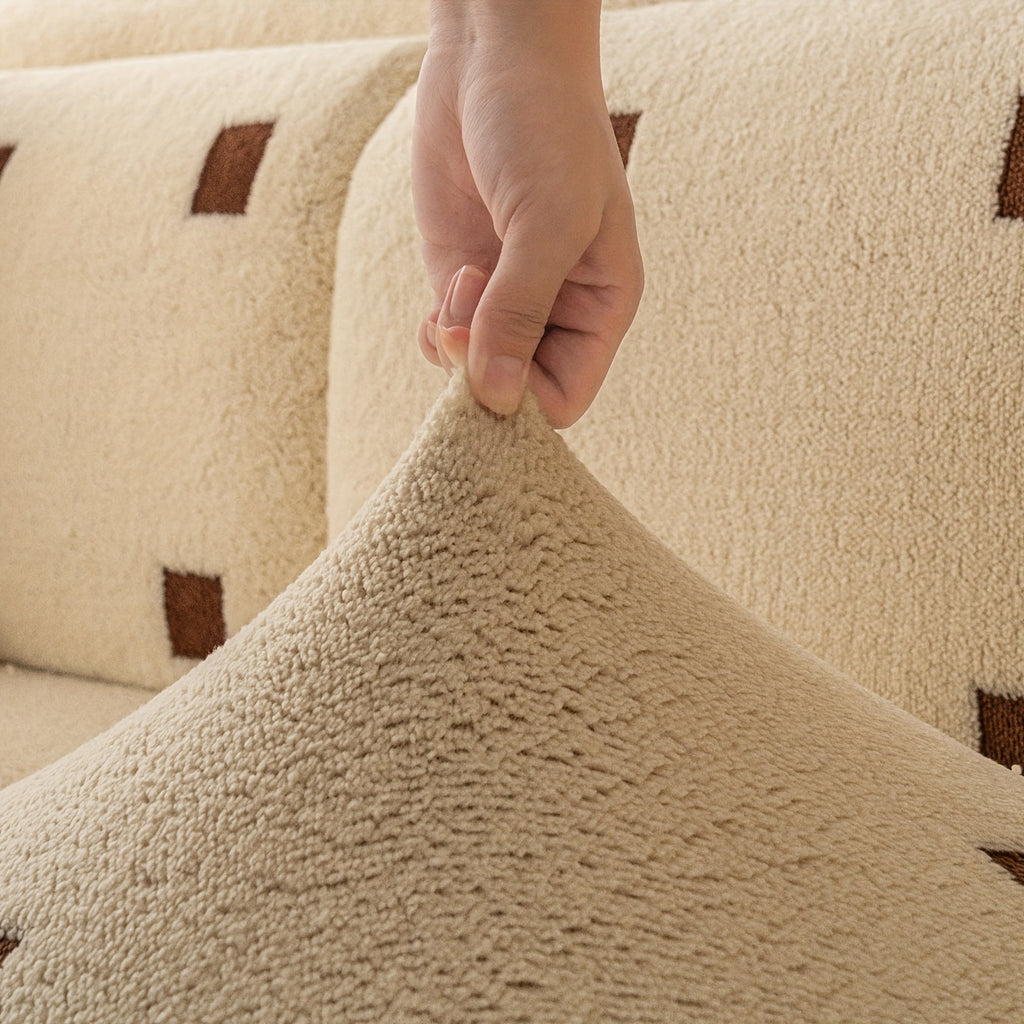 Housse de canapé extensible en velours à housses séparées au rendu glamour, gros plan sur le tissu