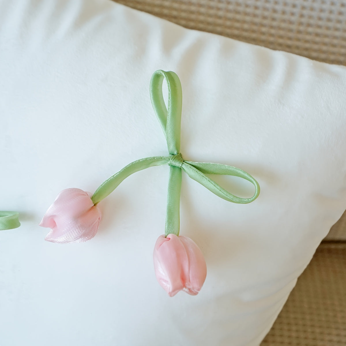 Housse de coussin en polyester à fermeture éclair, vue de dos