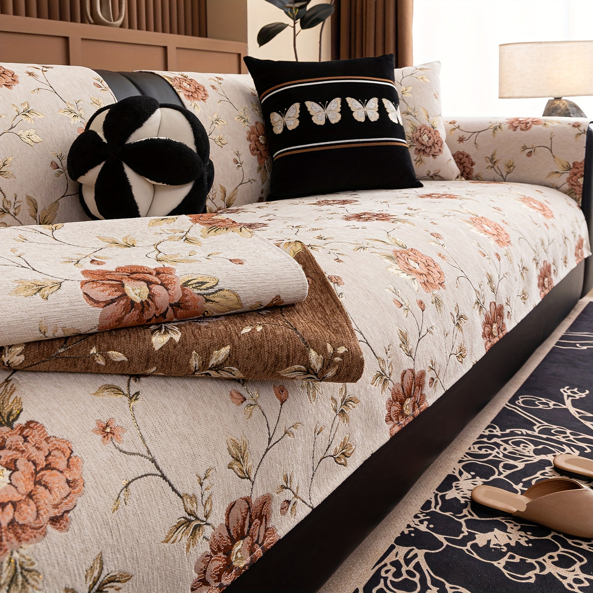 Housse de canapé en chenille jacquard à motif pivoine antidérapante