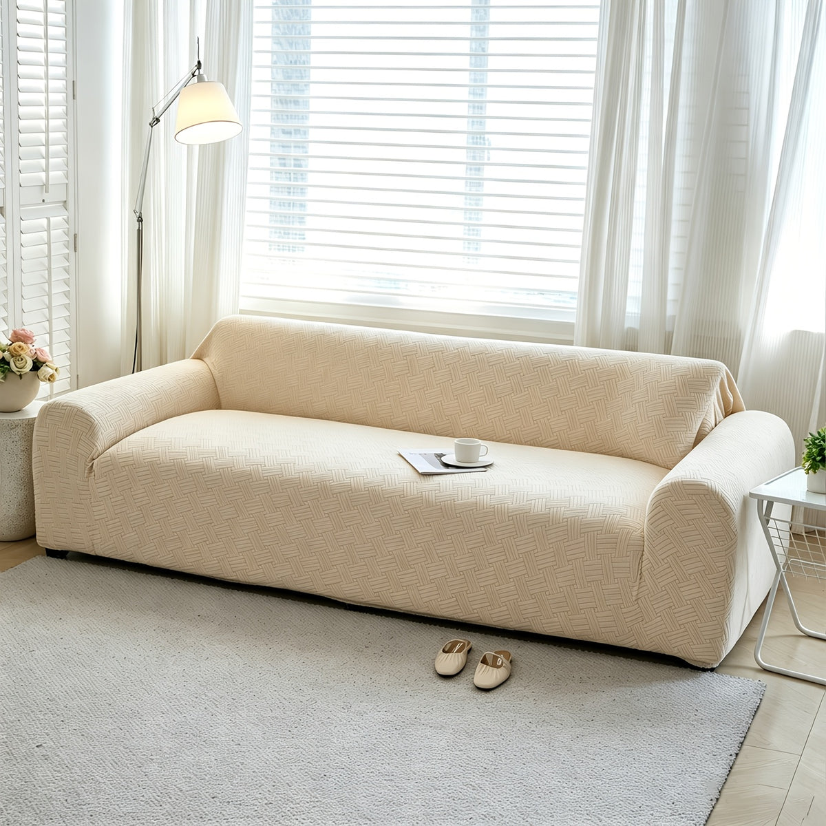 Housse de canapé extensible en polaire jacquard à rayures, mise en situation