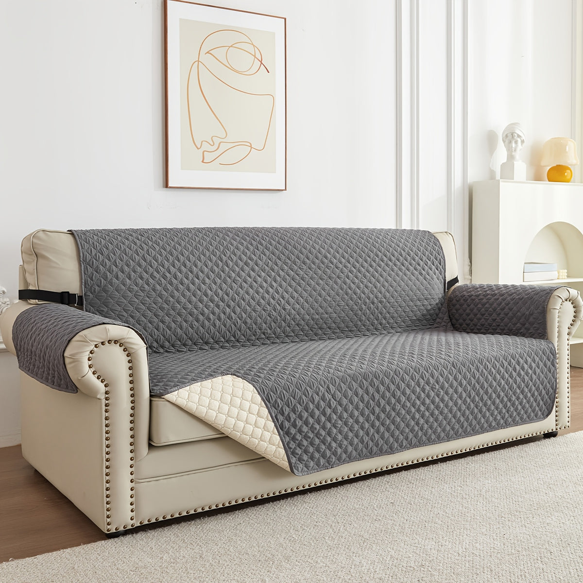 Housse de canapé légère en polyester antidérapante, détail de la finition