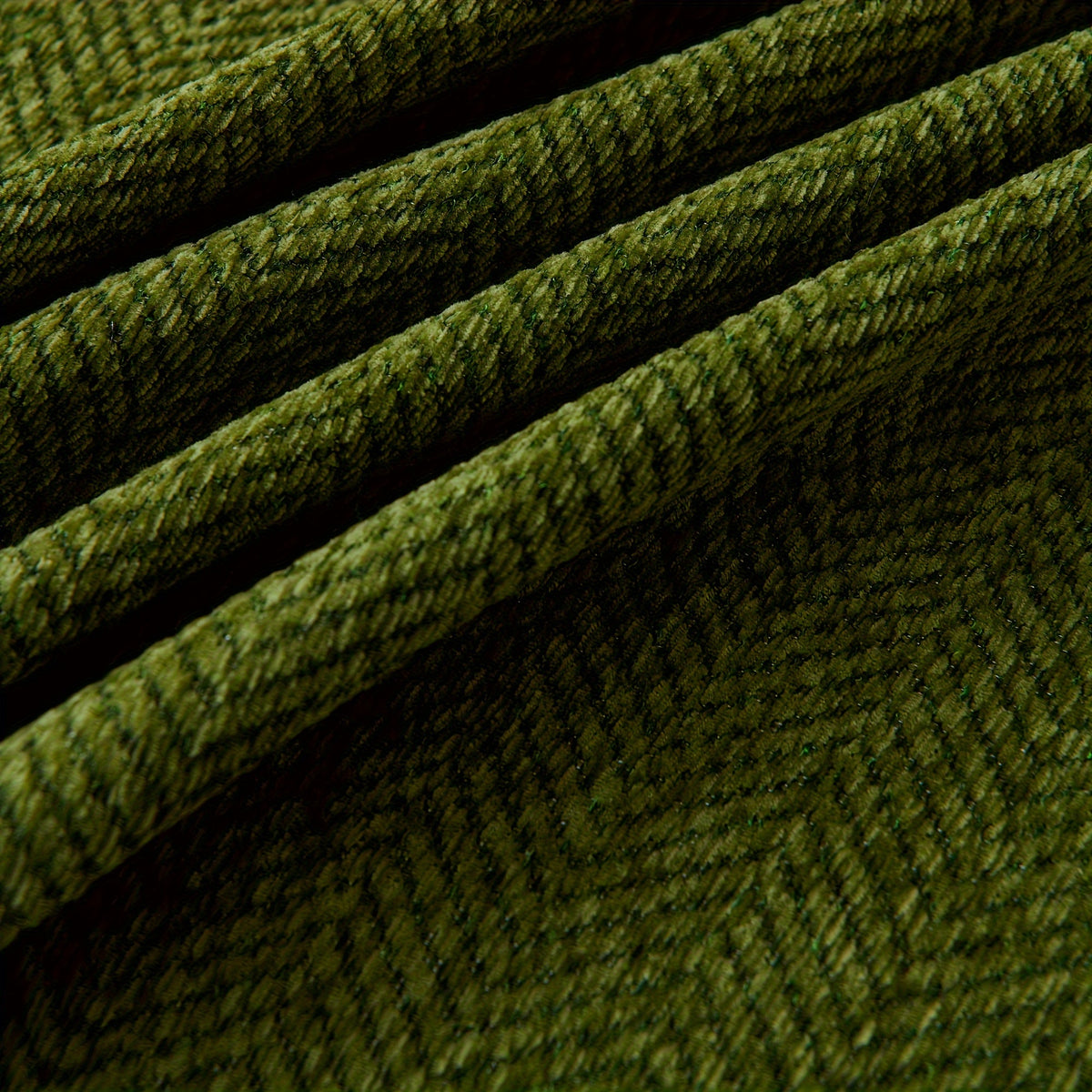 Housse de canapé en chenille délavée, détail de la finition