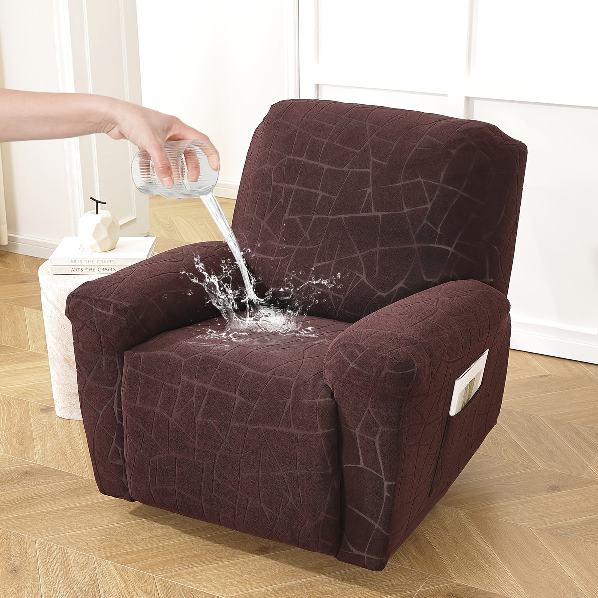 Housse de canapé extensible en polaire jacquard antidérapante à housses, détail de l'ourlet