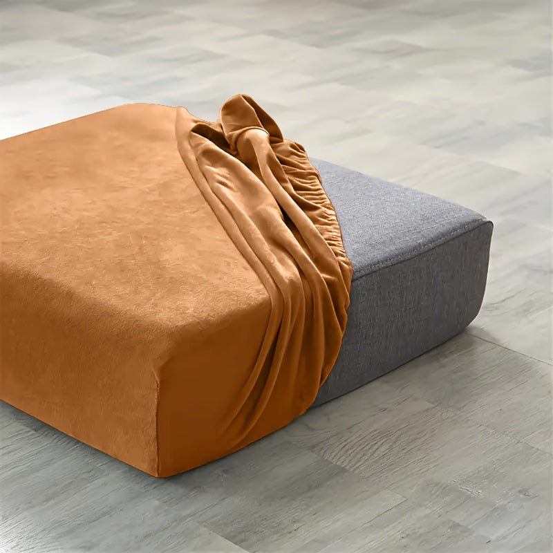 Housse de coussin épaisse extensible en velours, détail de la finition