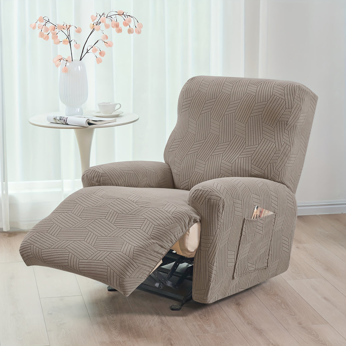 Housse de canapé extensible en velours côtelé jacquard pour fauteuil, détail de l'ourlet