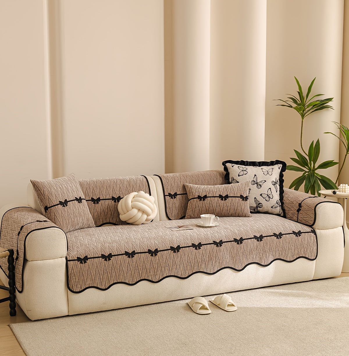 Housse de coussin en chenille en fils teints à motif vagues