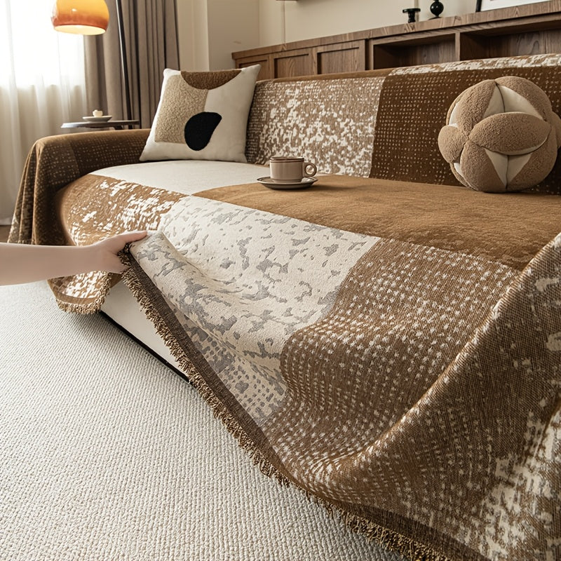 Housse de canapé en jacquard à rayures antidérapante d'esprit bohème, détail de l'ourlet
