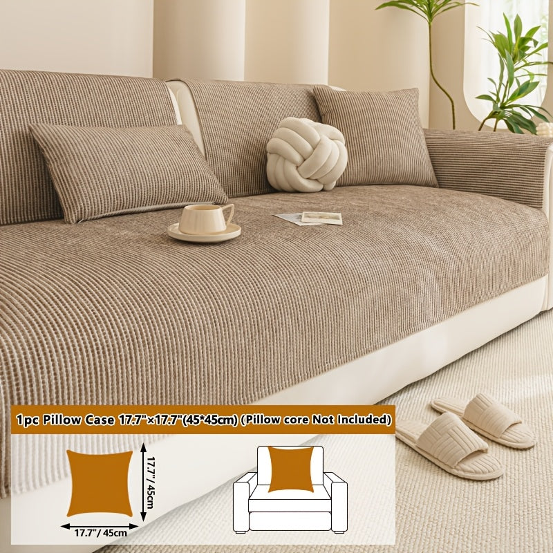 Housse de coussin en chenille en fils teints, détail de l'ourlet