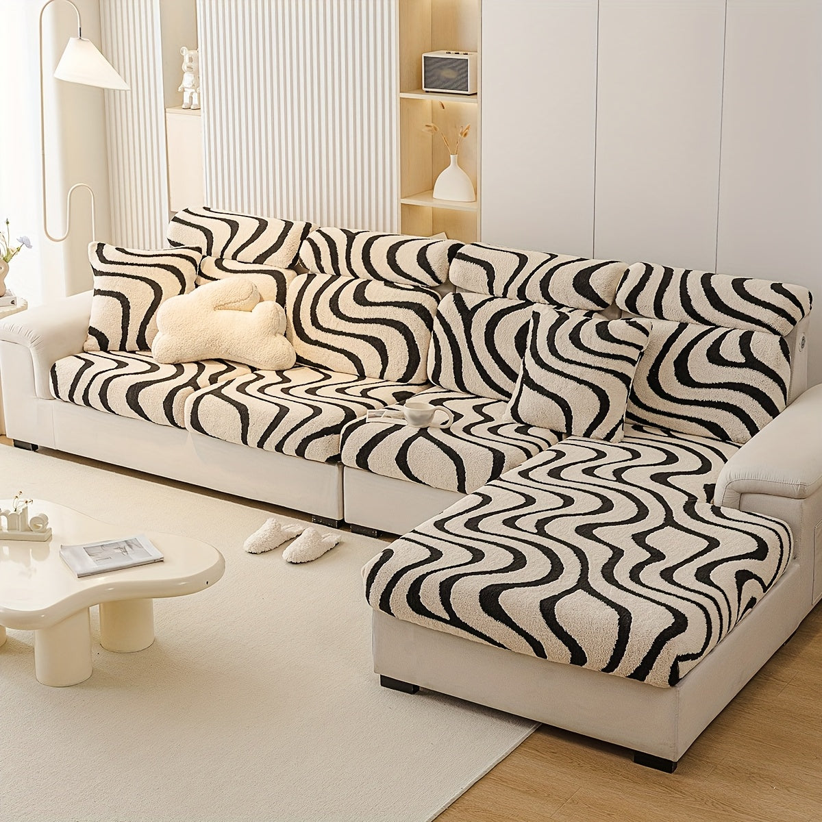 Housse de canapé extensible en peluche à housses séparées, mise en situation